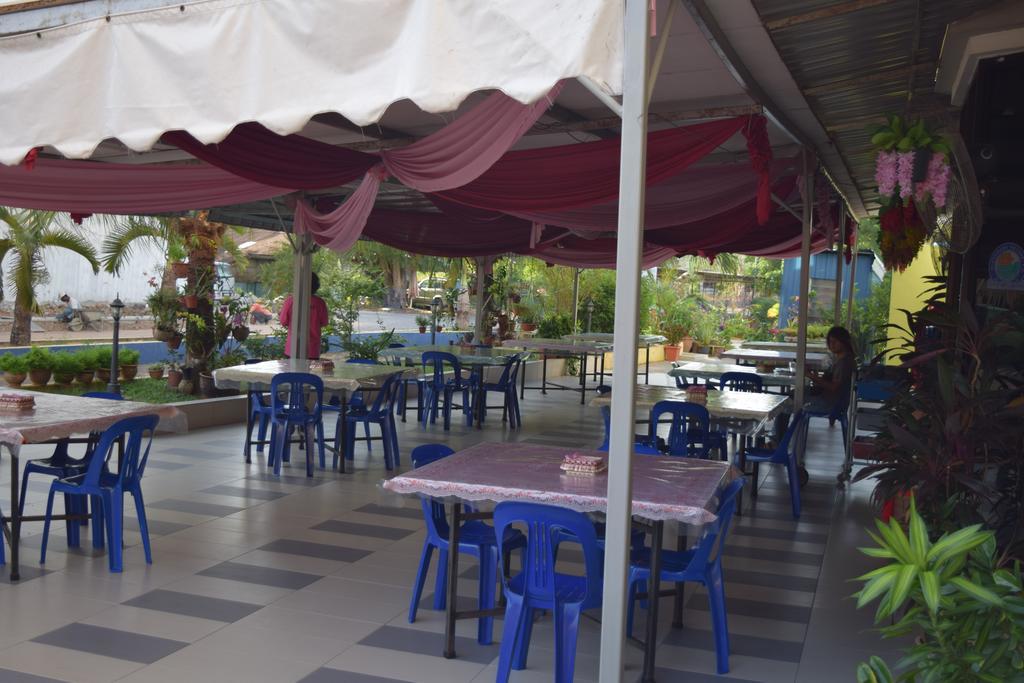 Hotel Sri Garden Sdn. Bhd. Kangar Exterior foto